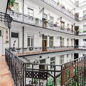 Vintage In The Jewish Quarter Apartamento